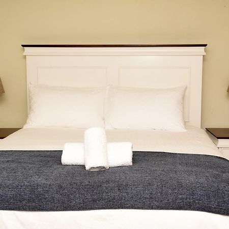 Vinolux Guest House อึมทาทา ภายนอก รูปภาพ