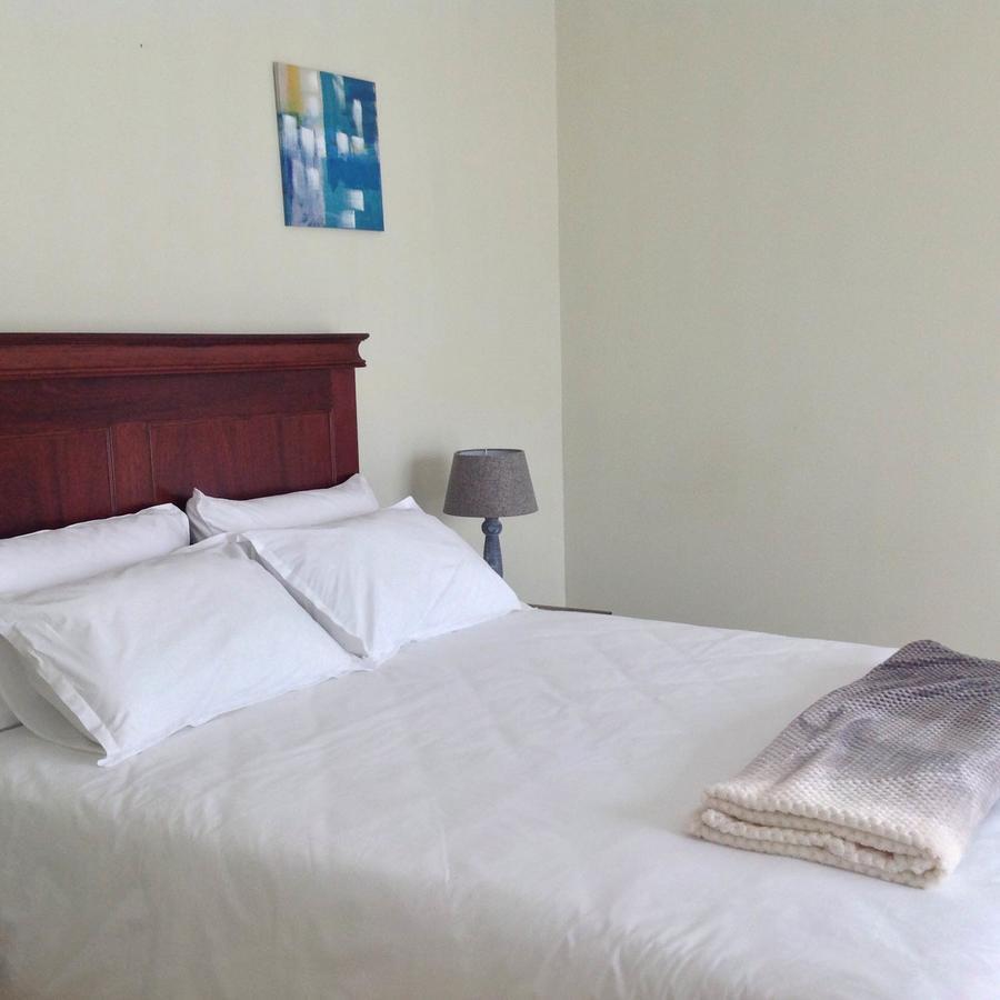 Vinolux Guest House อึมทาทา ภายนอก รูปภาพ