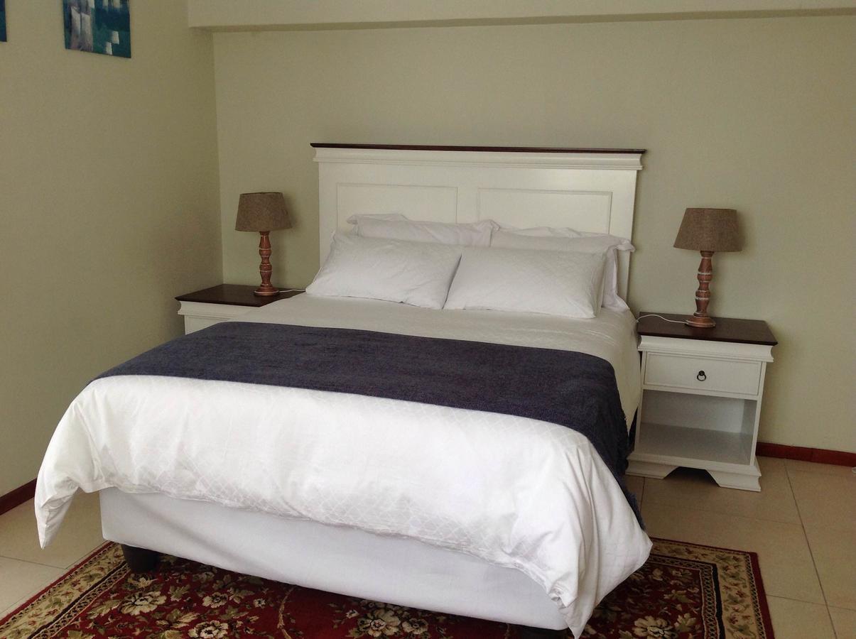 Vinolux Guest House อึมทาทา ภายนอก รูปภาพ